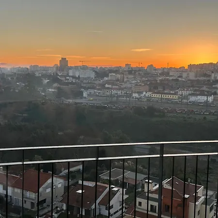 New Douro 801 With Shared Pool And Parking *