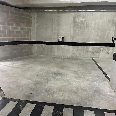 New Douro 801 With Parking